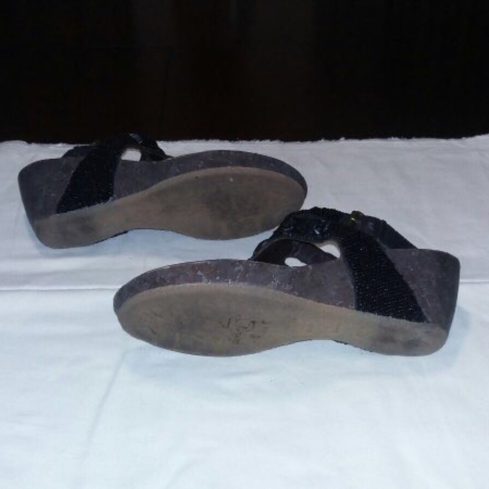 Sam Edelman - Picture 3 of 5